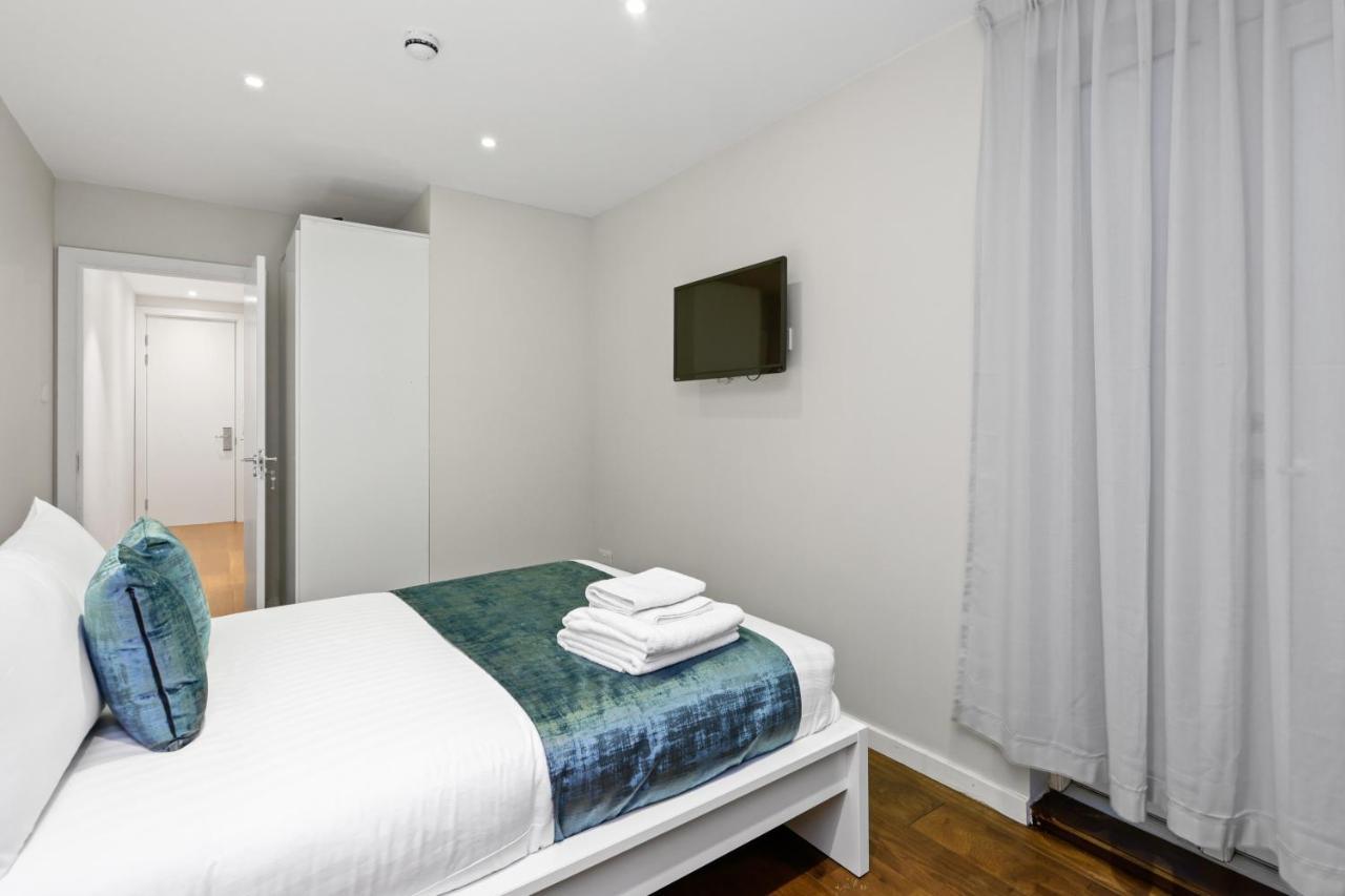 Apartment Spacious 1 Bedroom Flat