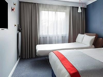 Hotel Express Park Royal By Ihg London