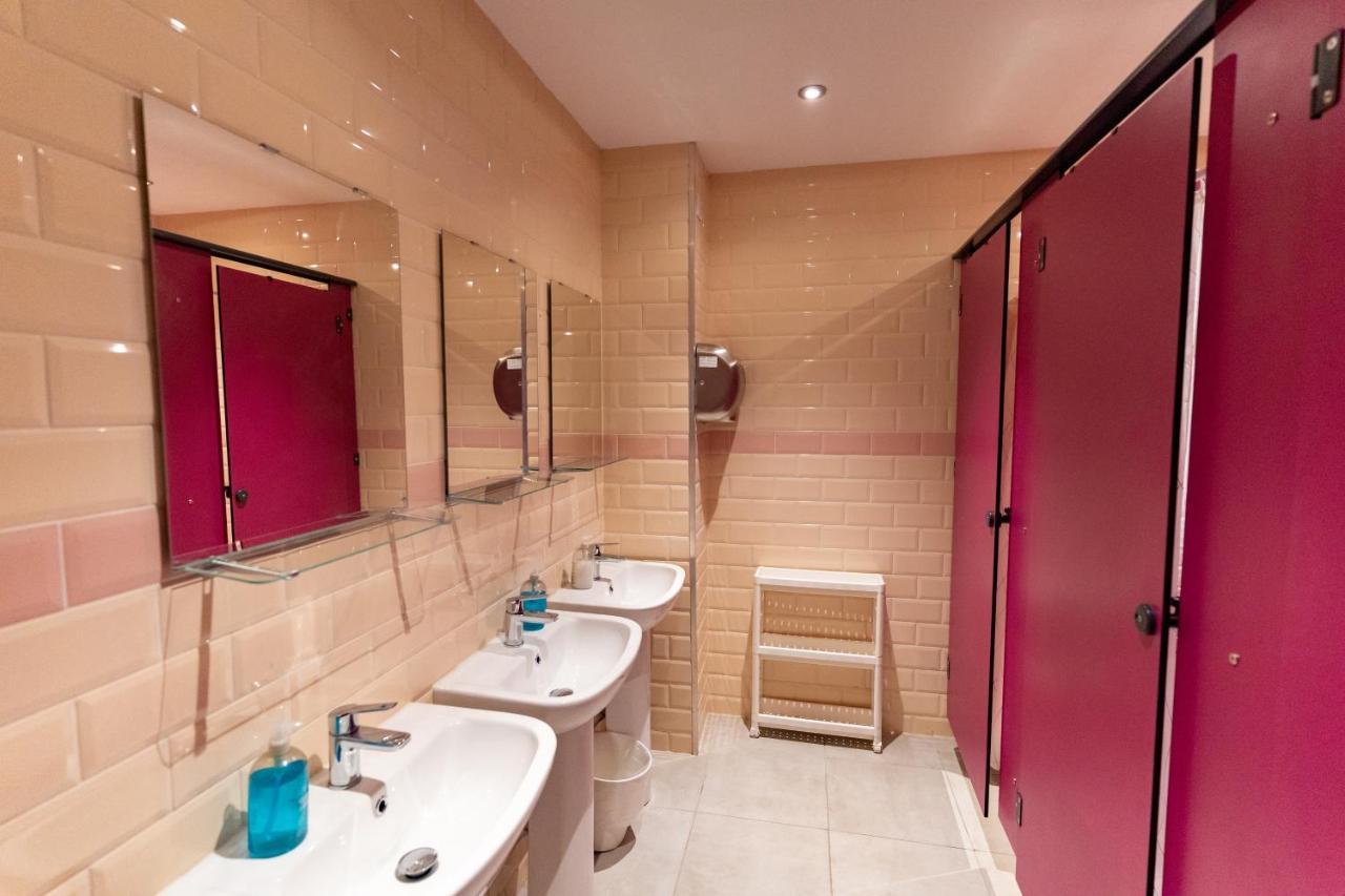 Hostelle - Women Only Hostel *