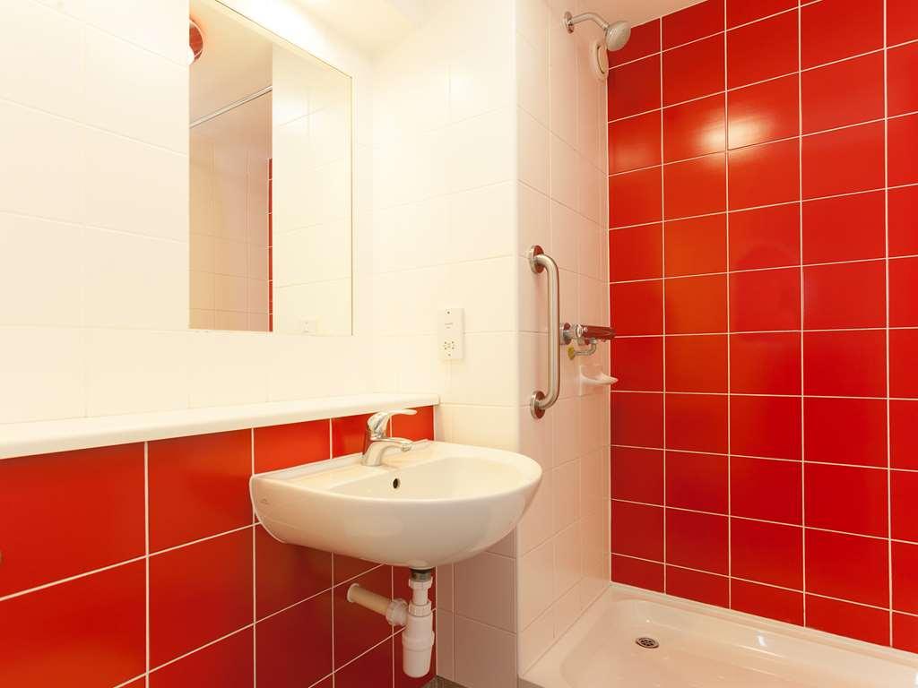 Travelodge Sunbury M3 3*