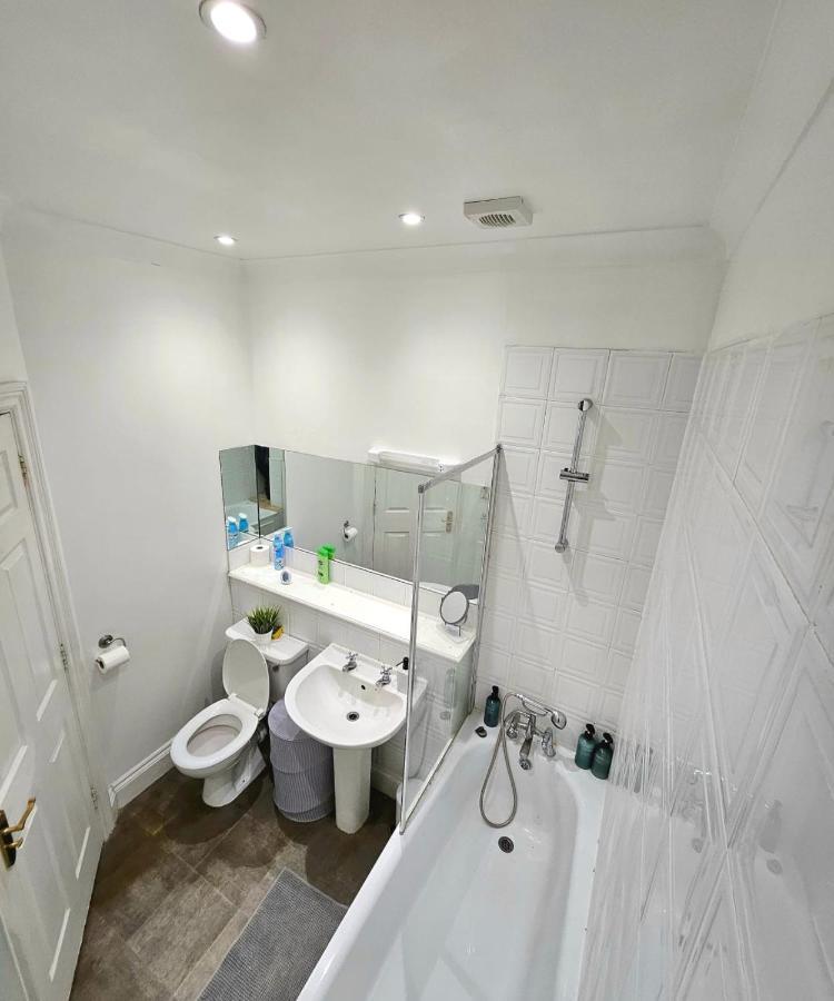Lovely One Bedroom In Marylebone - 4 People Apartamento Londres