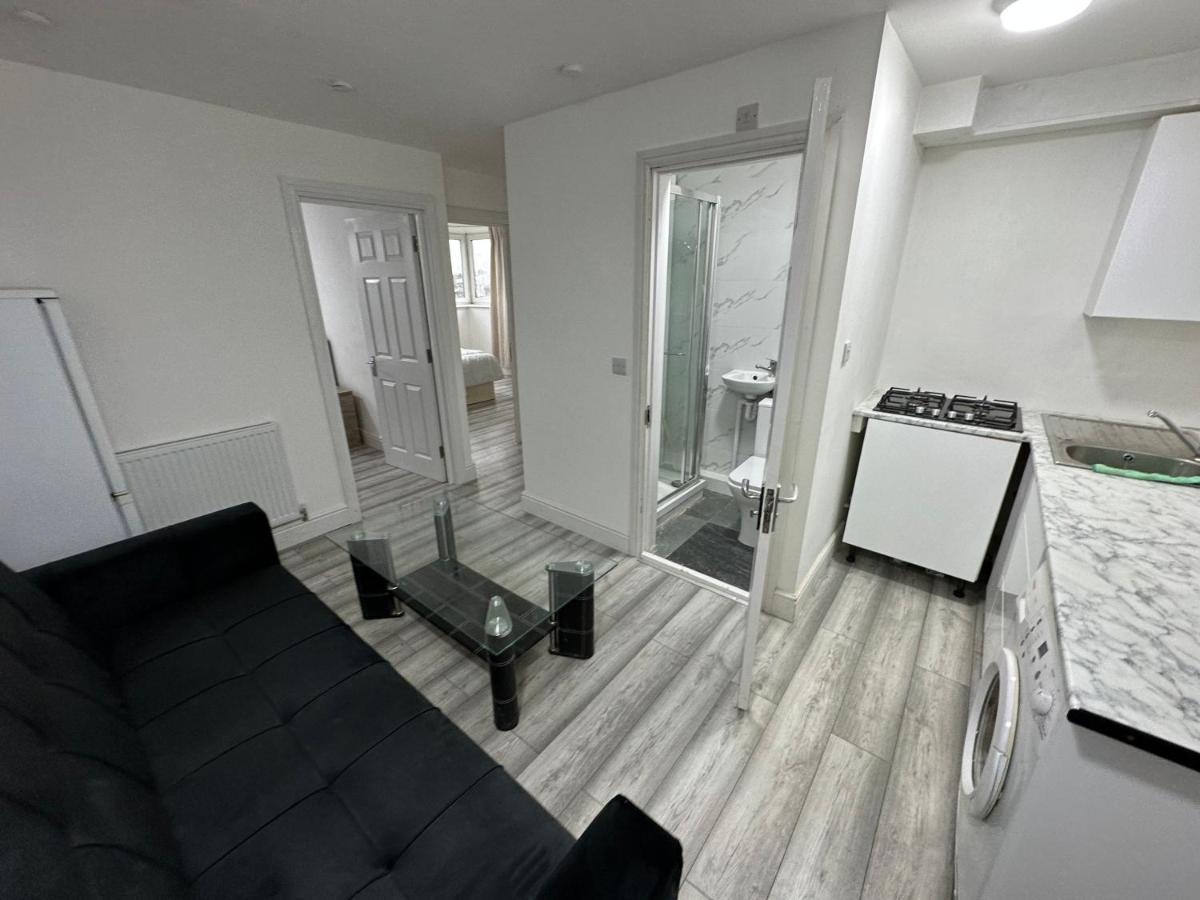 3 Bedroom Bayswater * London