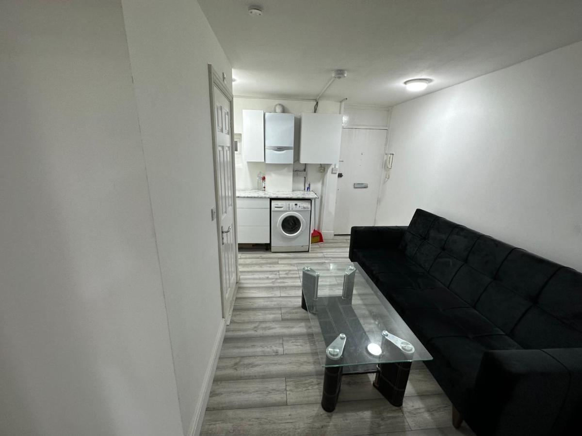 Apartment 3 Bedroom Bayswater *
