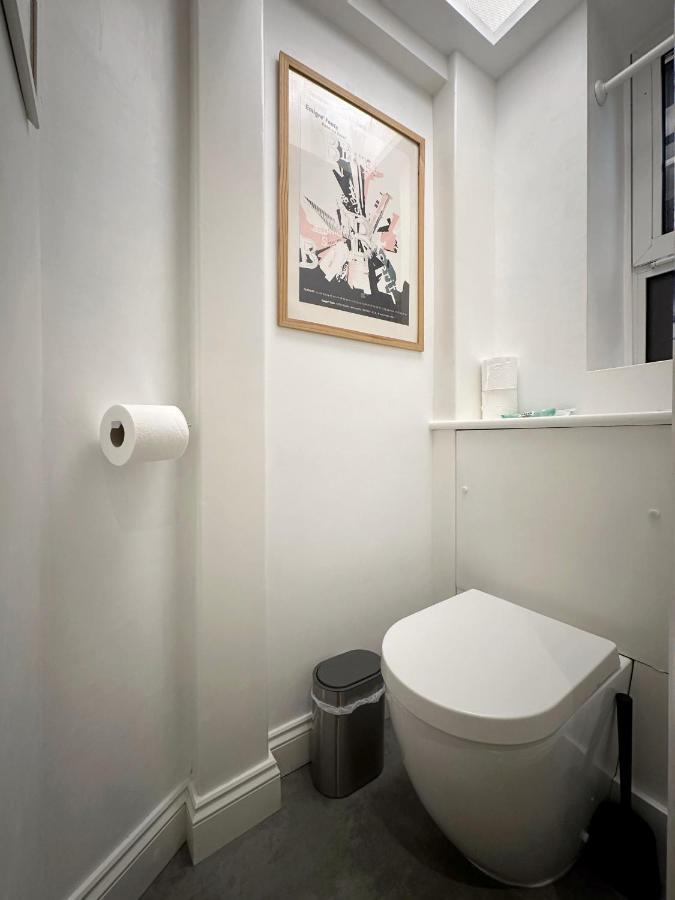 David's Place In Eastend London