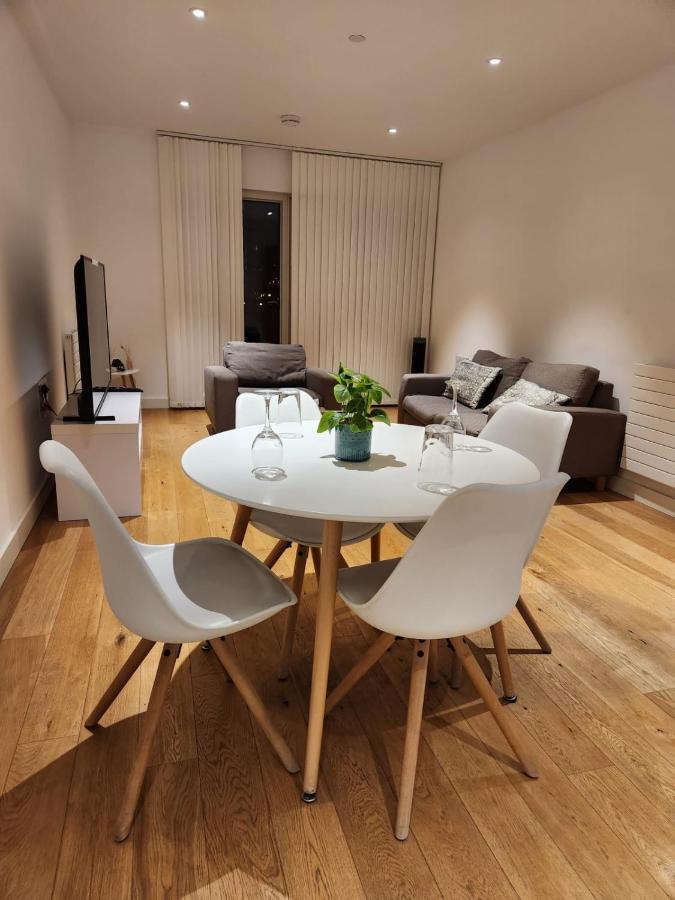 Kaf Luxury Apartment London