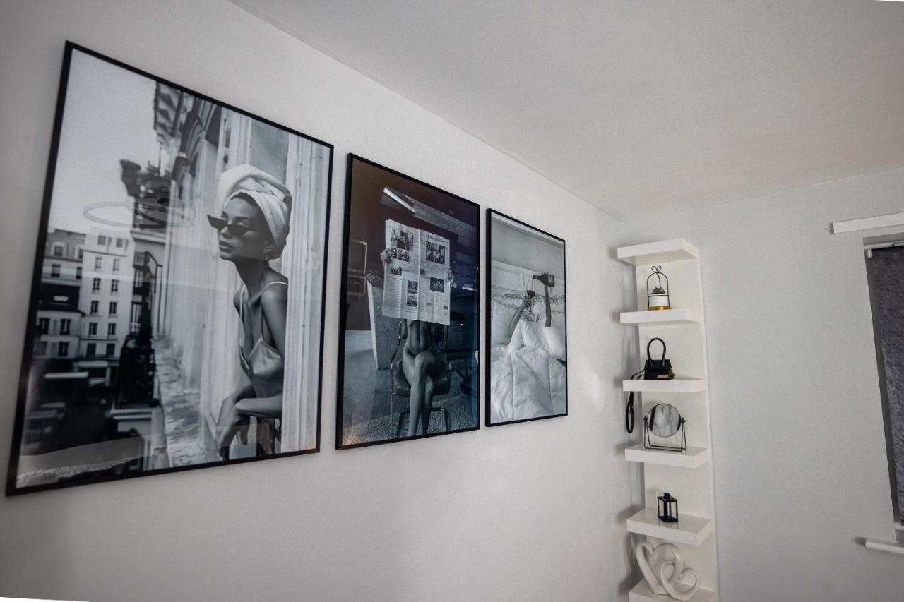 Apartment Century House