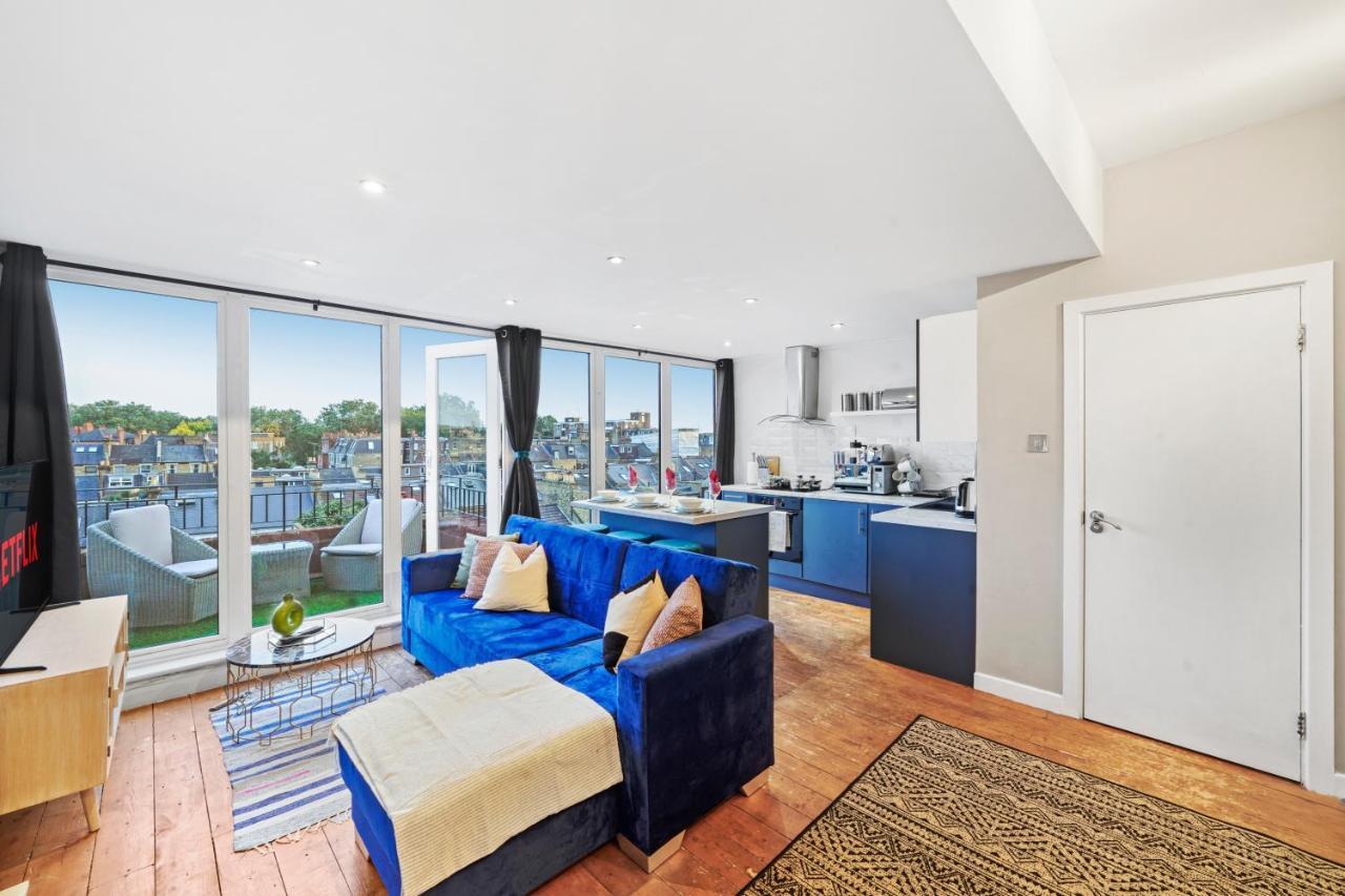 Apartment Stunning Flat In Fulham - Great Views!- Sleeps 6 *