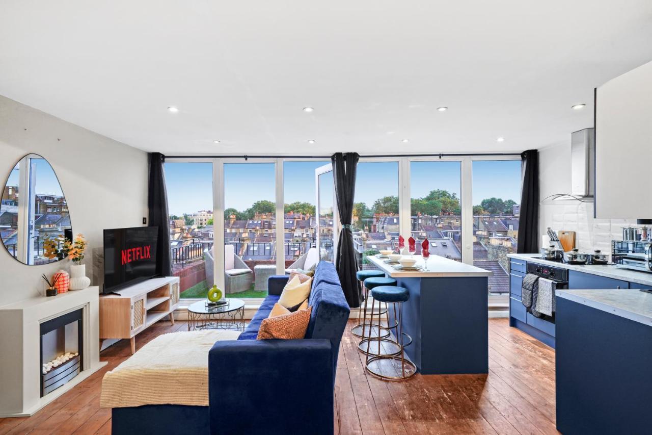 Stunning Flat In Fulham - Great Views!- Sleeps 6 Apartment *