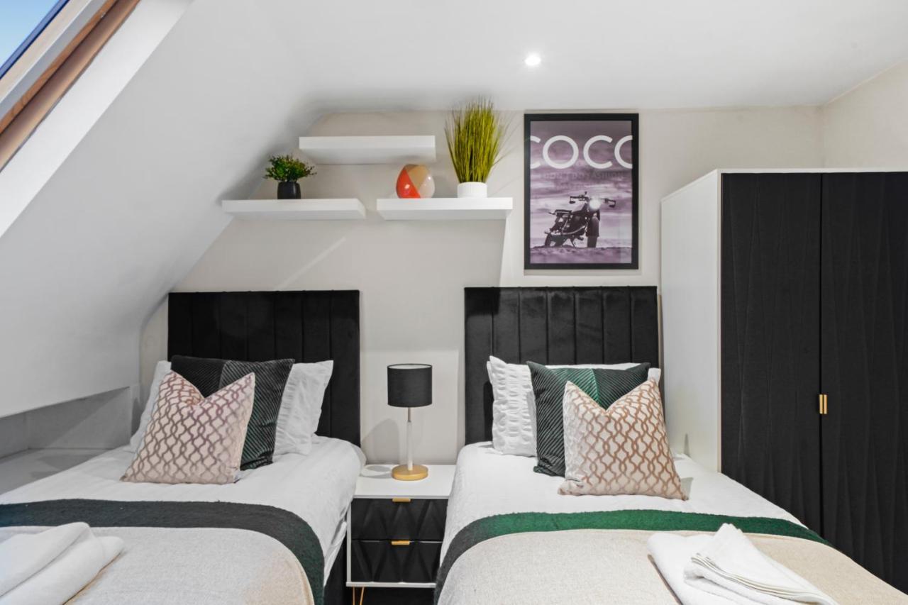 Stunning Flat In Fulham - Great Views!- Sleeps 6 * London
