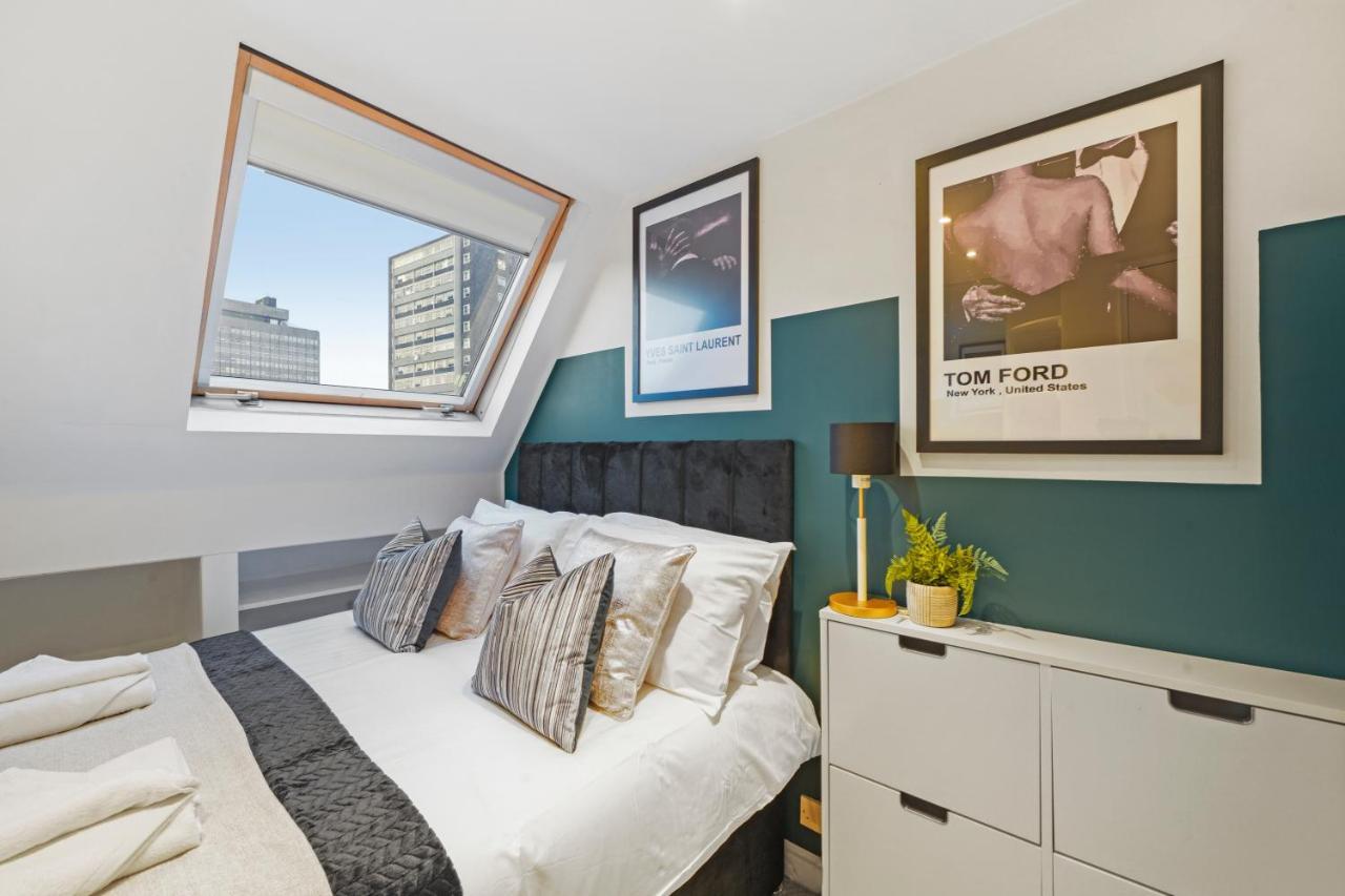Stunning Flat In Fulham - Great Views!- Sleeps 6 Apartment London