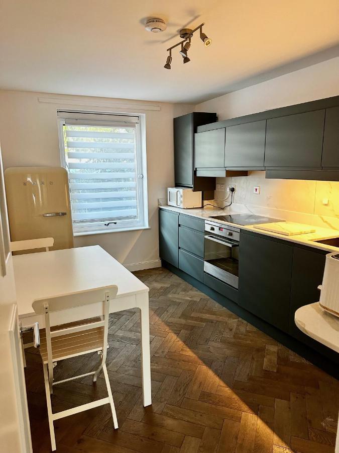Gero's One Bedroom Nw8 * London