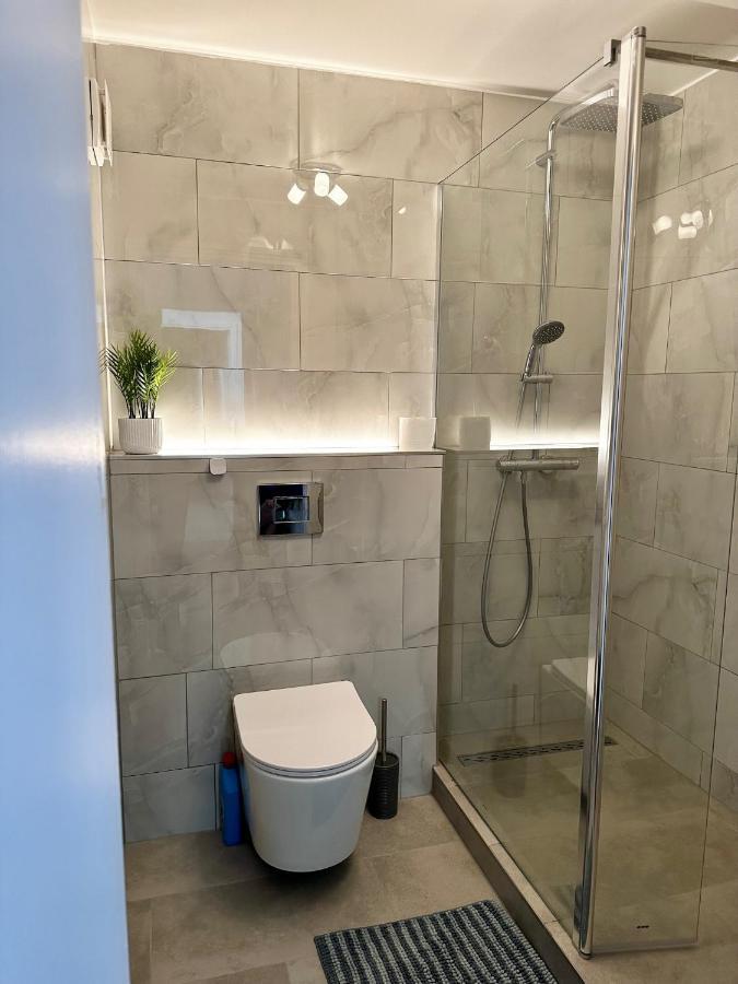 Gero's One Bedroom Nw8 London