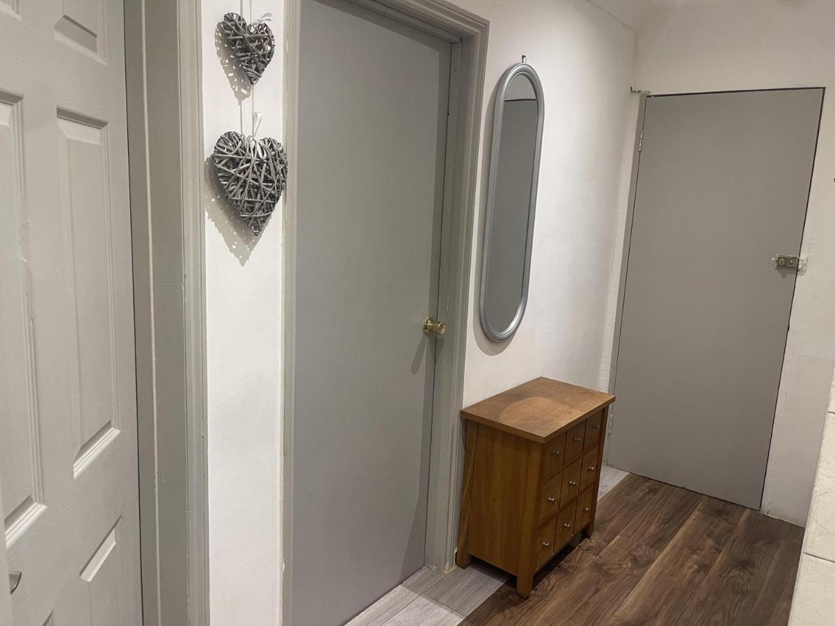 Impeccable 1-bed In * Londres