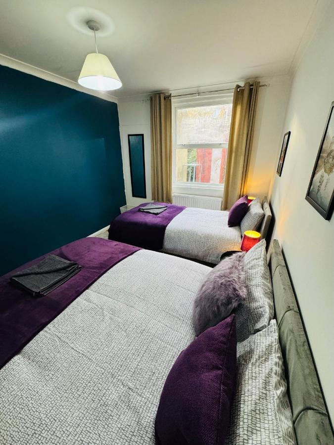 2 Bedrooms House Near Central