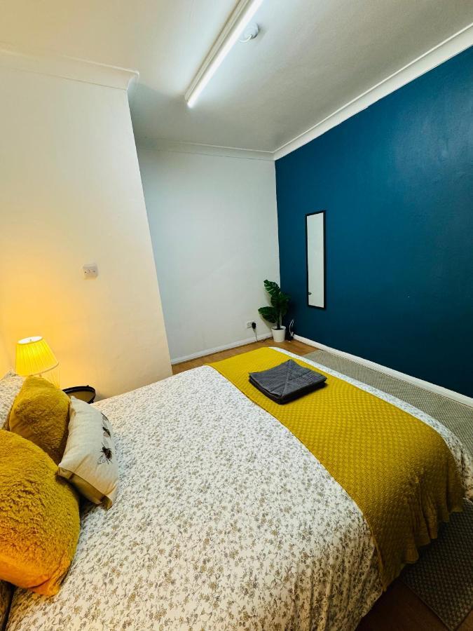 2 Bedrooms House Near Central