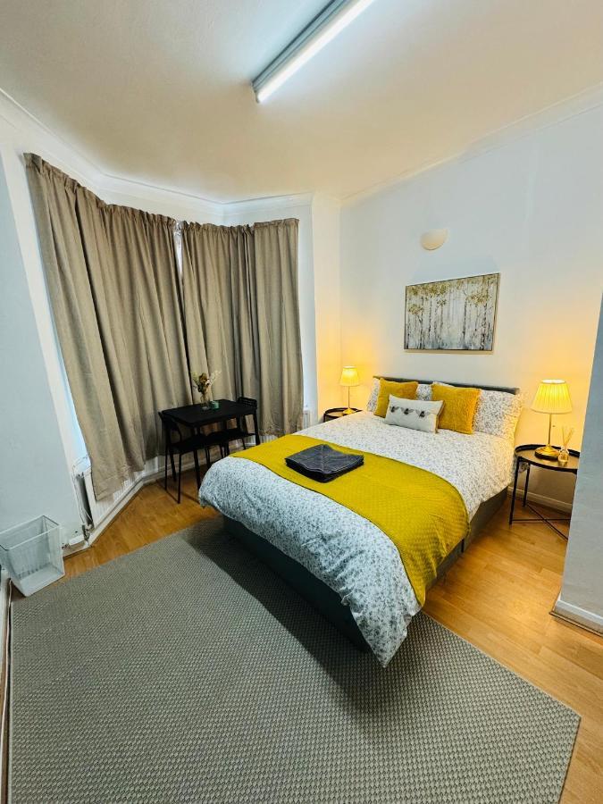 2 Bedrooms House Near Central Vakantiehuis Londen