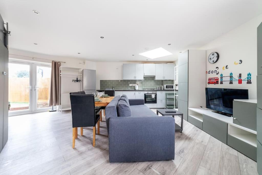 Lovely 2 Bedroom House In Greenwich Holiday home London
