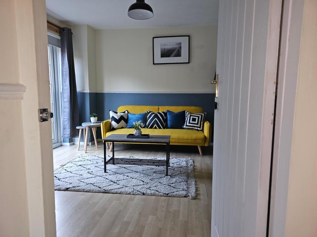 In Beckton. Docklands. Airport. Apartment *