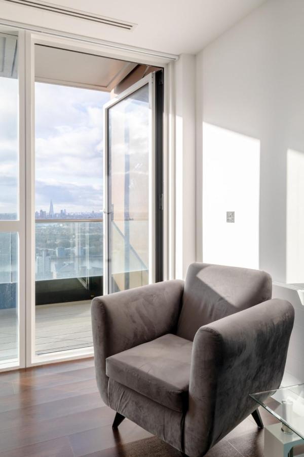 Chic 1bd Flat Wviews Of The Shard - South Quay! *