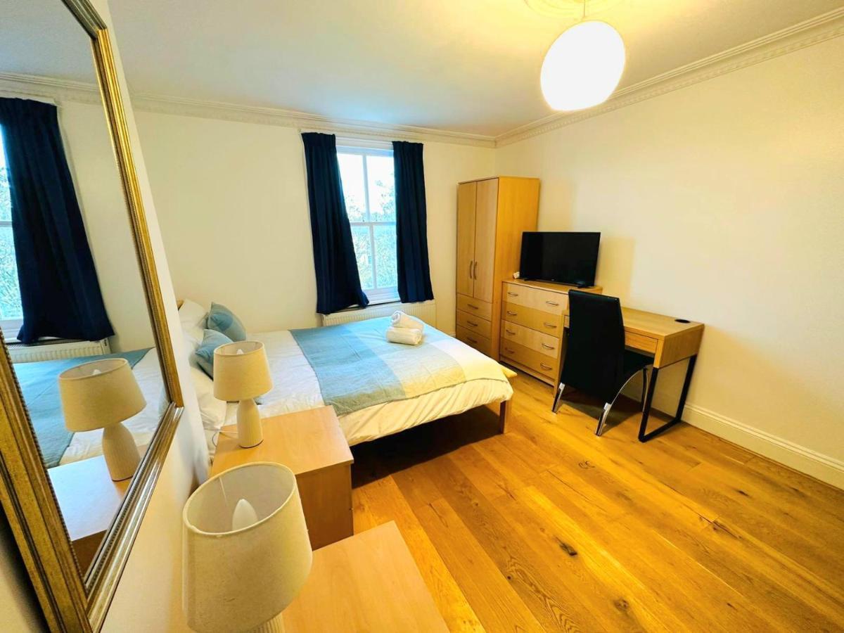 Cosy In Kensington - Great Location! 3 Minutes Walk To Earl's Court Station