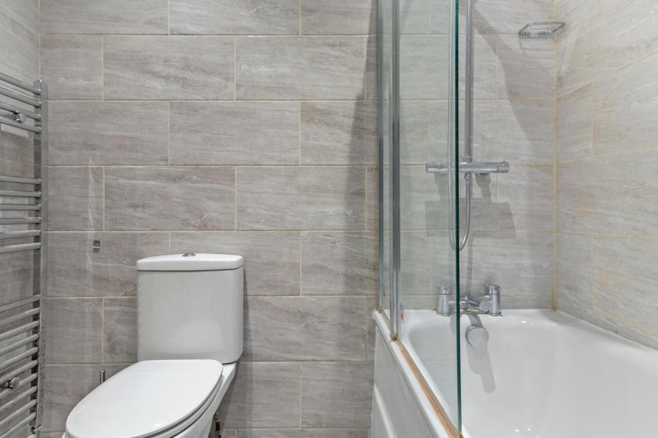 Stunning 3-Bedroom In London - Sleeps 8 * Londres