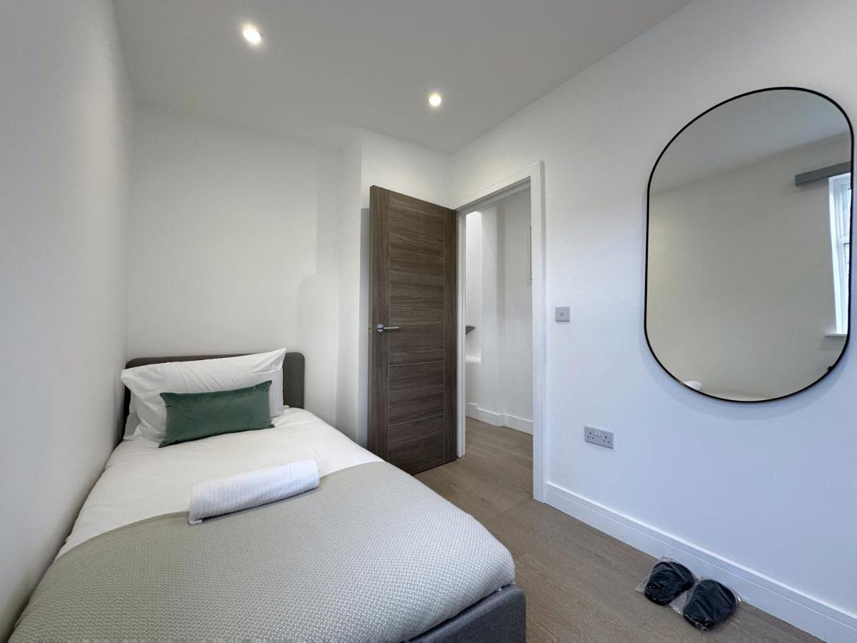 Nancy's Place In Notting Hill - 2 Double Beds, Ideal For Families London