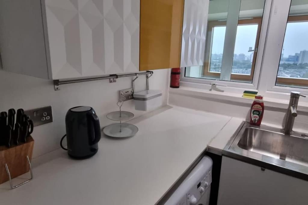 Gottersea 1 Bedroom Flat In Battersea 70 Mq * Londen