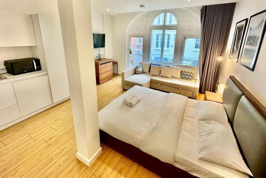 Apartment 1. V02 Piccadilly Circus On Your Doorstep!