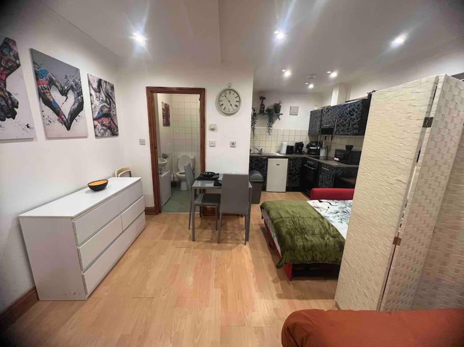 Nice Studioflat In Londen