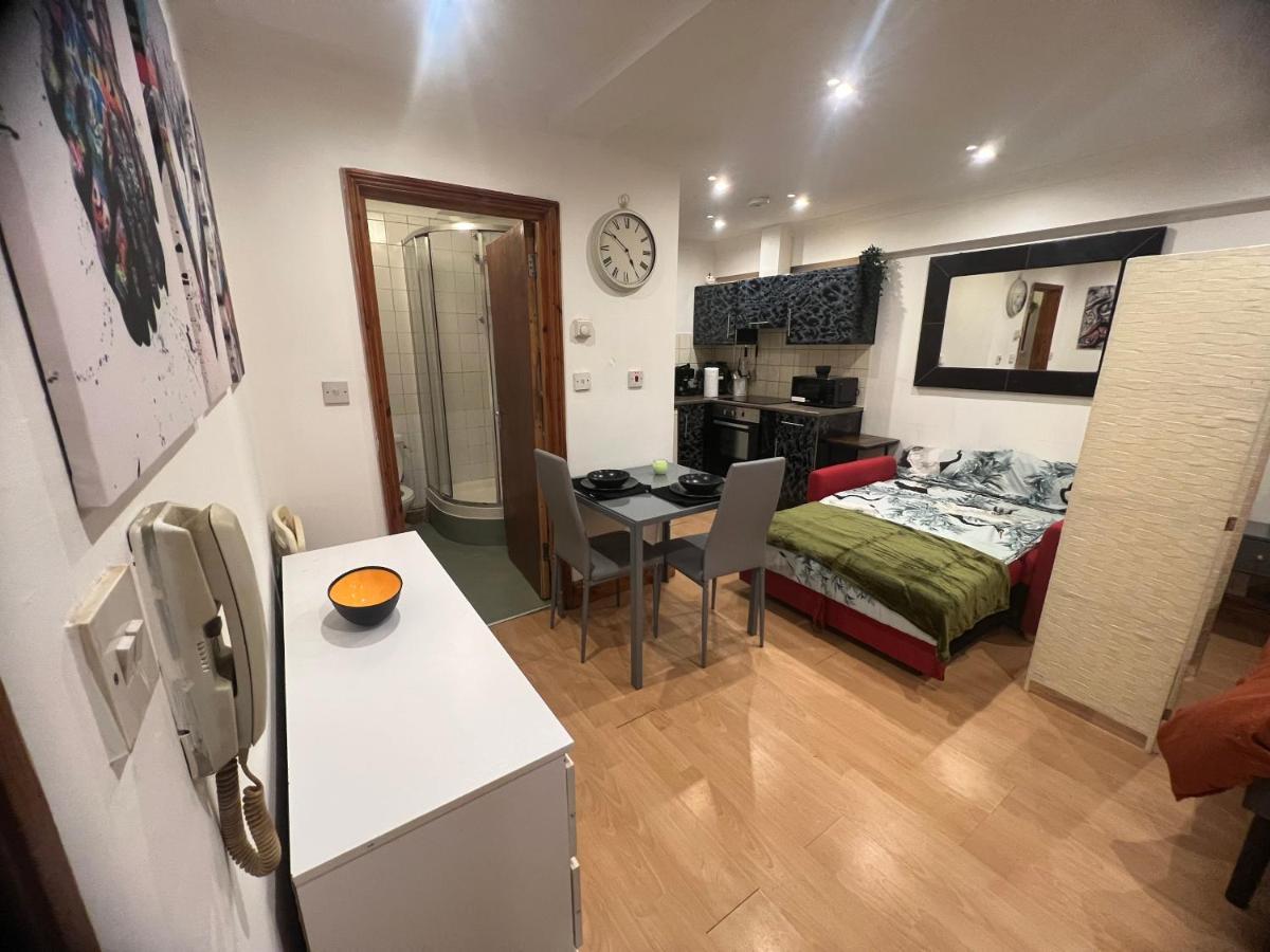 Nice Studioflat In * Londen