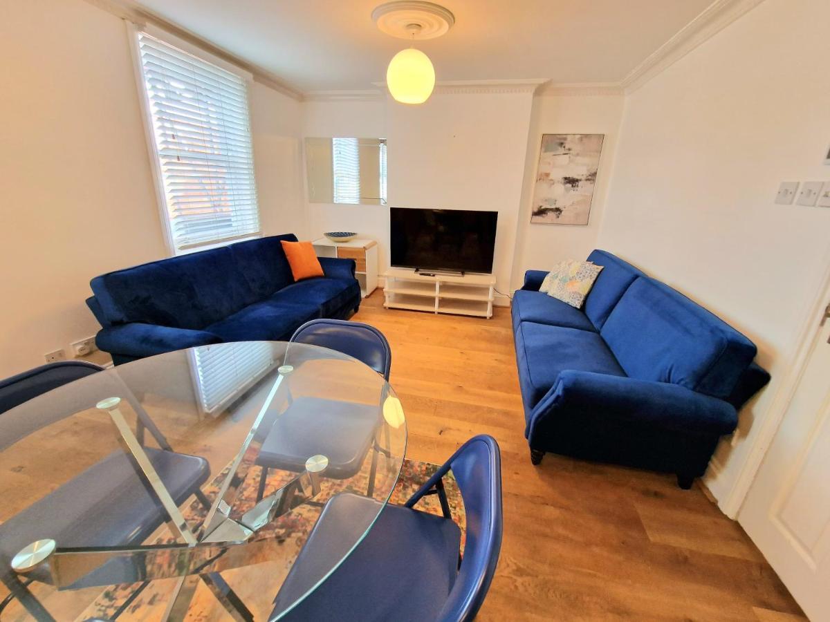 Appartement Cosy In Kensington - Great Location! 3 Minutes Walk To Earl's Court Station *