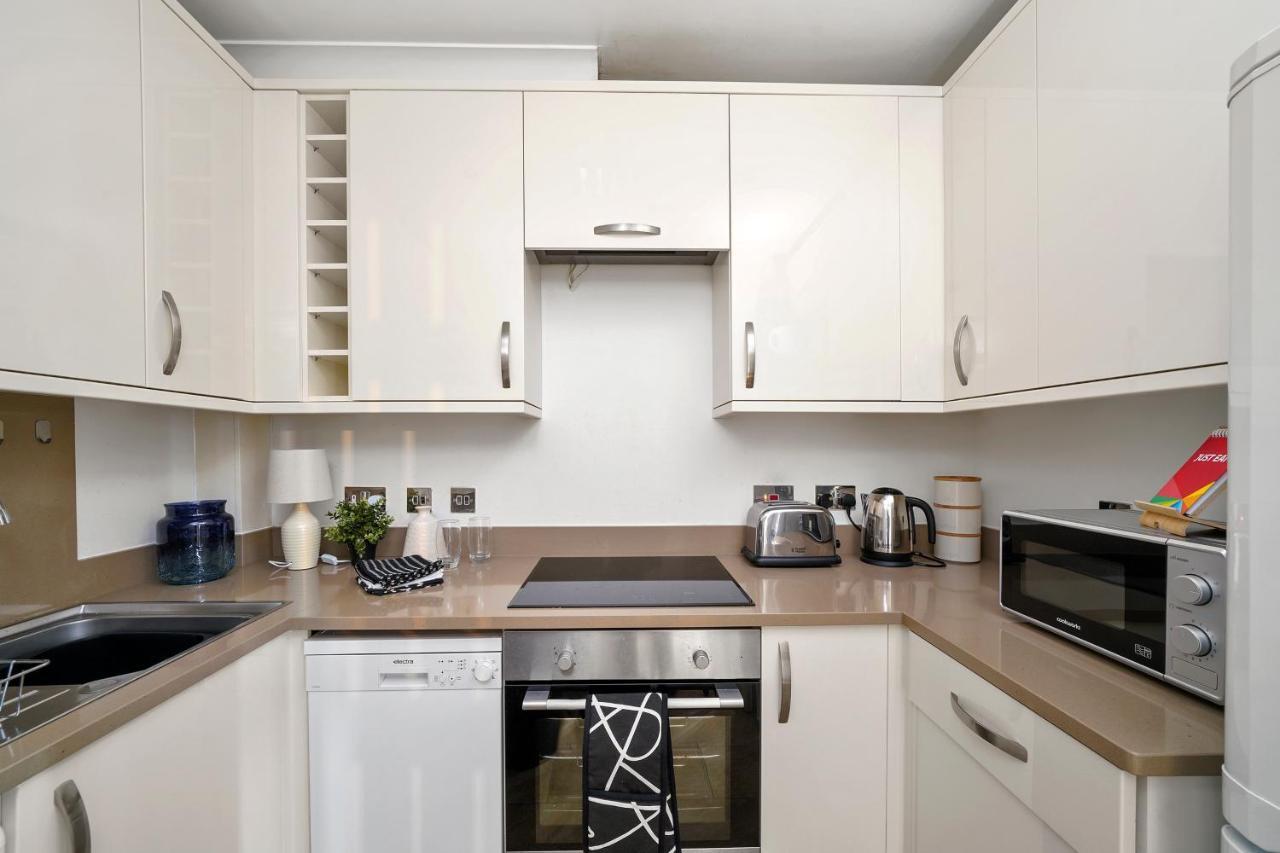 Appartement Delightful Flat In - Sleeps 6 *