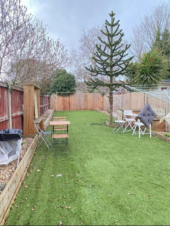 Guest house En-suite Near Stratford In A *