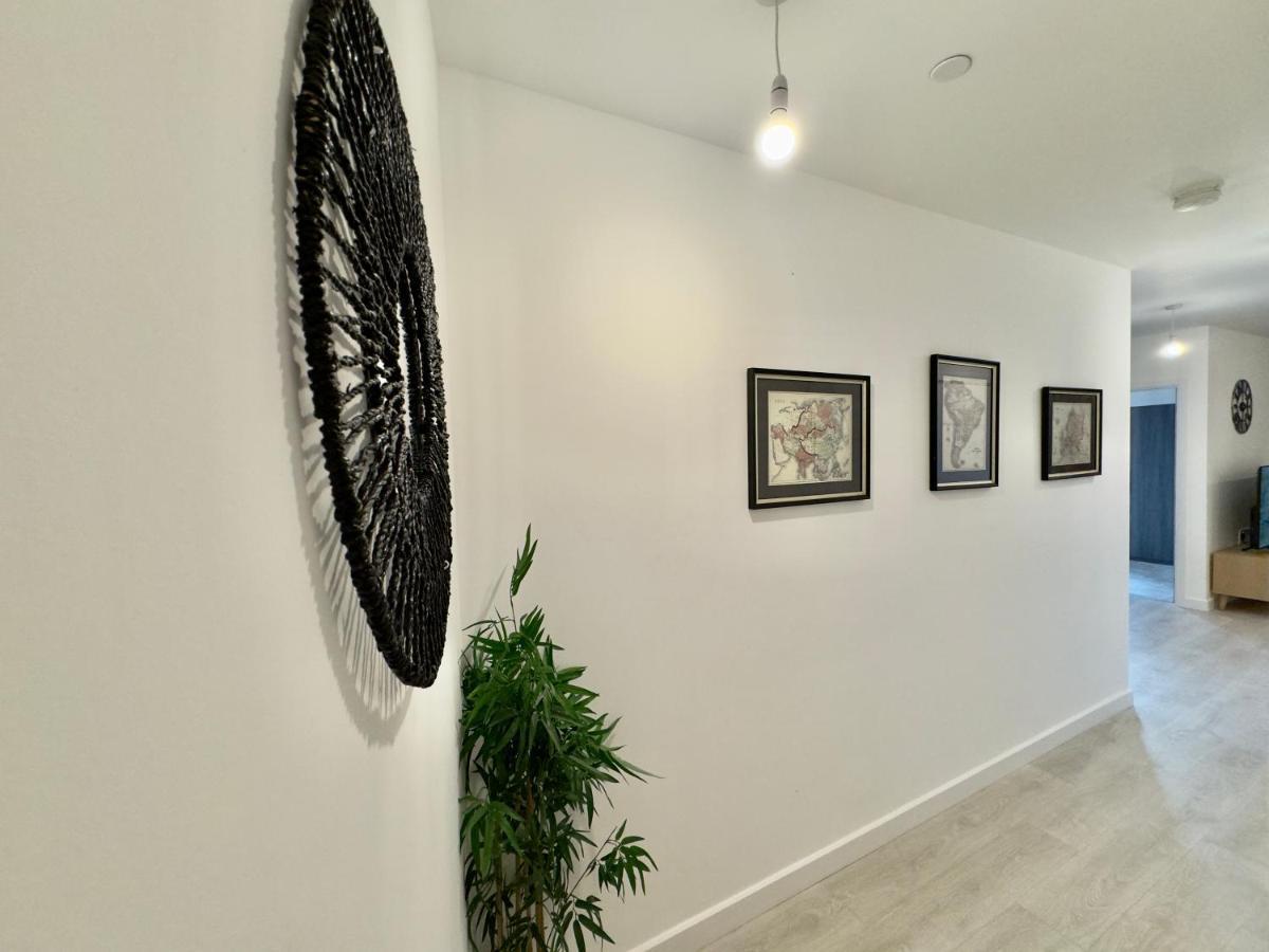 3bedroom, 2bathroom, Balcony,luxury Flat Westfield Appartement