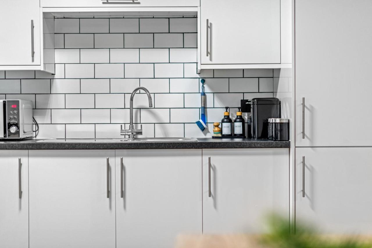 Londwell, Chic Hyde Park Mews House * London