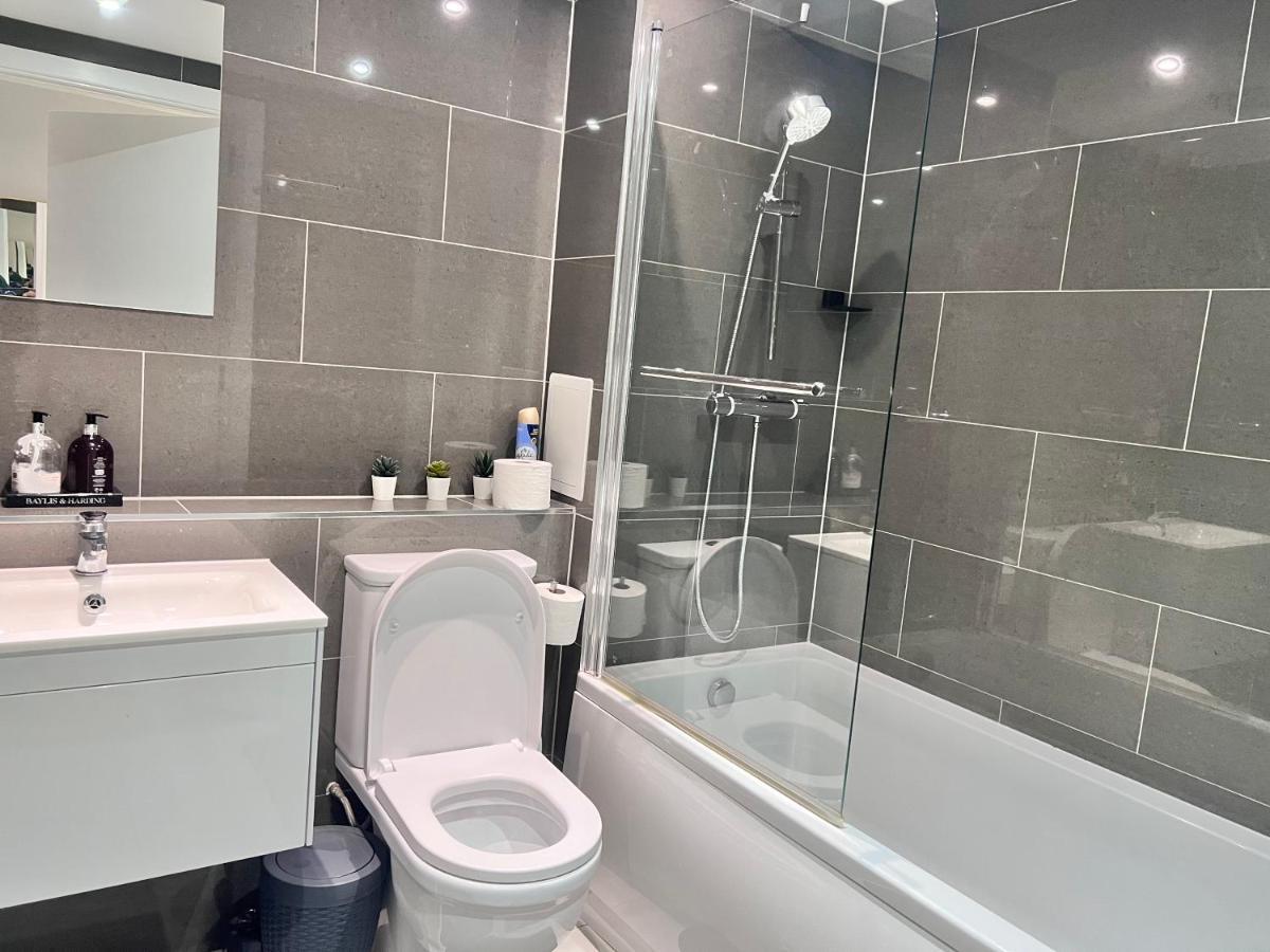 Elegant 3Br 2Bath Flat In Canary Wharf - O2 -Excel Apartment *