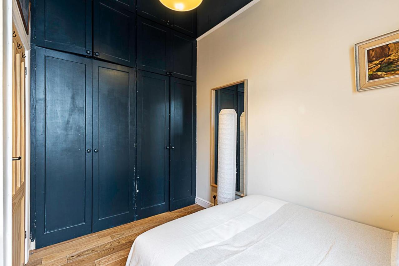 Apartamento Beautiful Two Bedroom Abode Near Victoria Londres