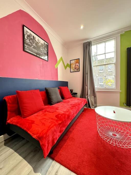 The Hidden Gem *2-bed Apt*