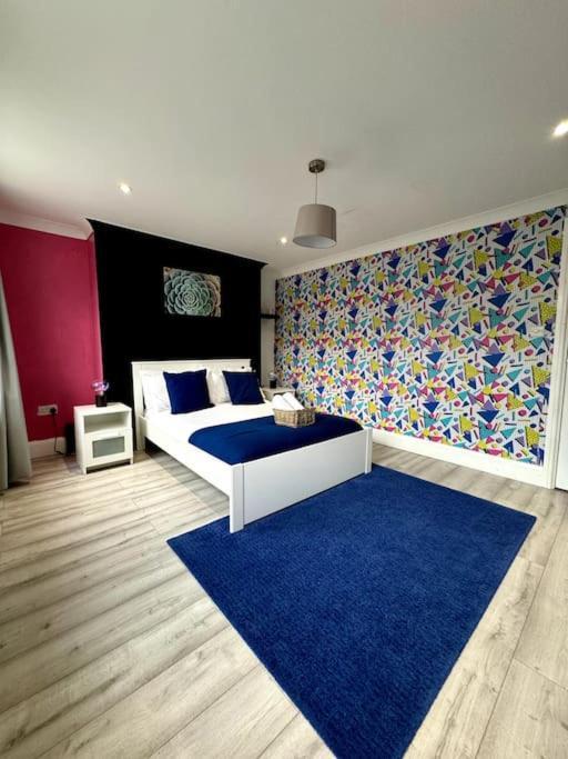 Apartment The Hidden Gem *2-bed Apt* London