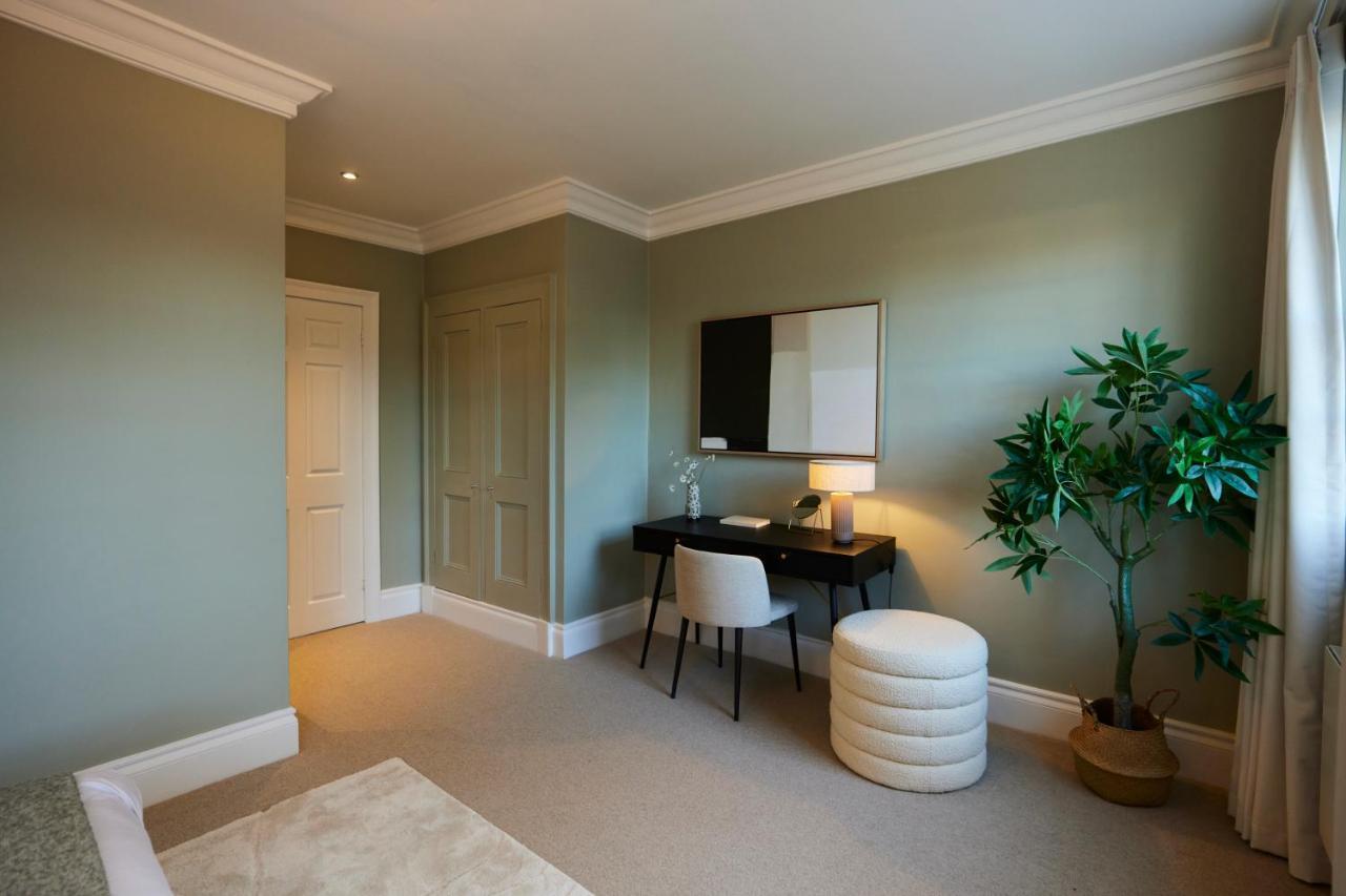 Apartment The Hyde Park Scenery - Elegant 4bdr House With Study London