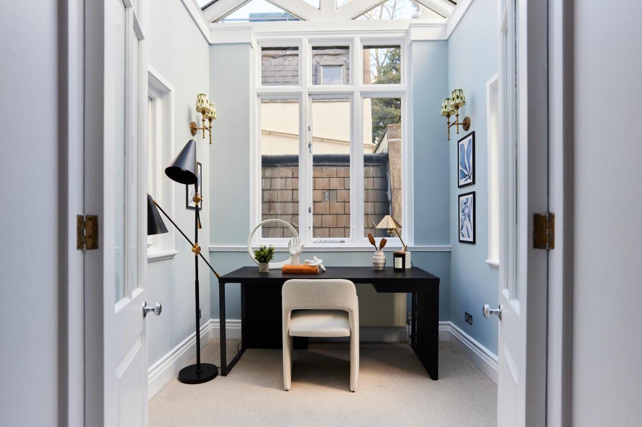 The Hyde Park Scenery - Elegant 4bdr House With Study * London