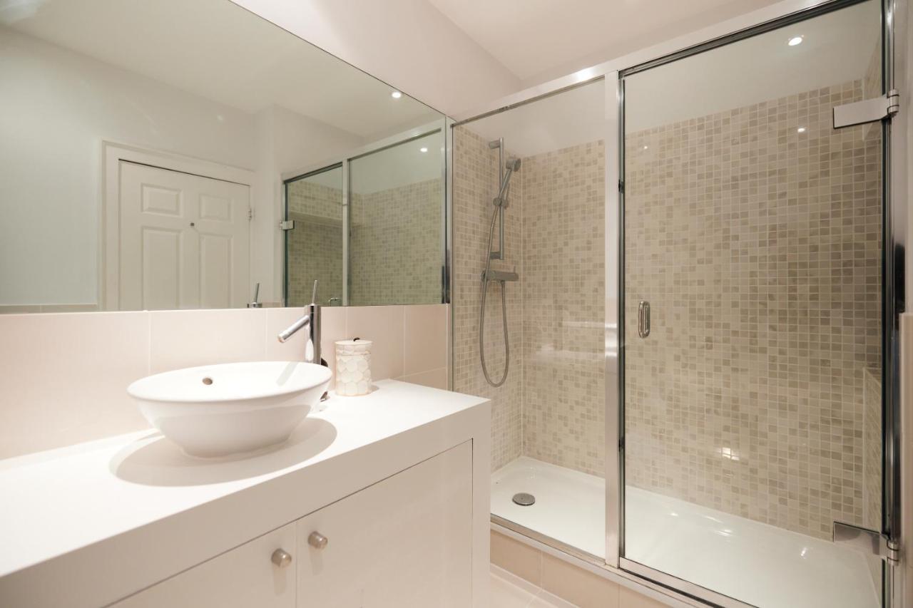 Apartment The Hyde Park Scenery - Elegant 4bdr House With Study