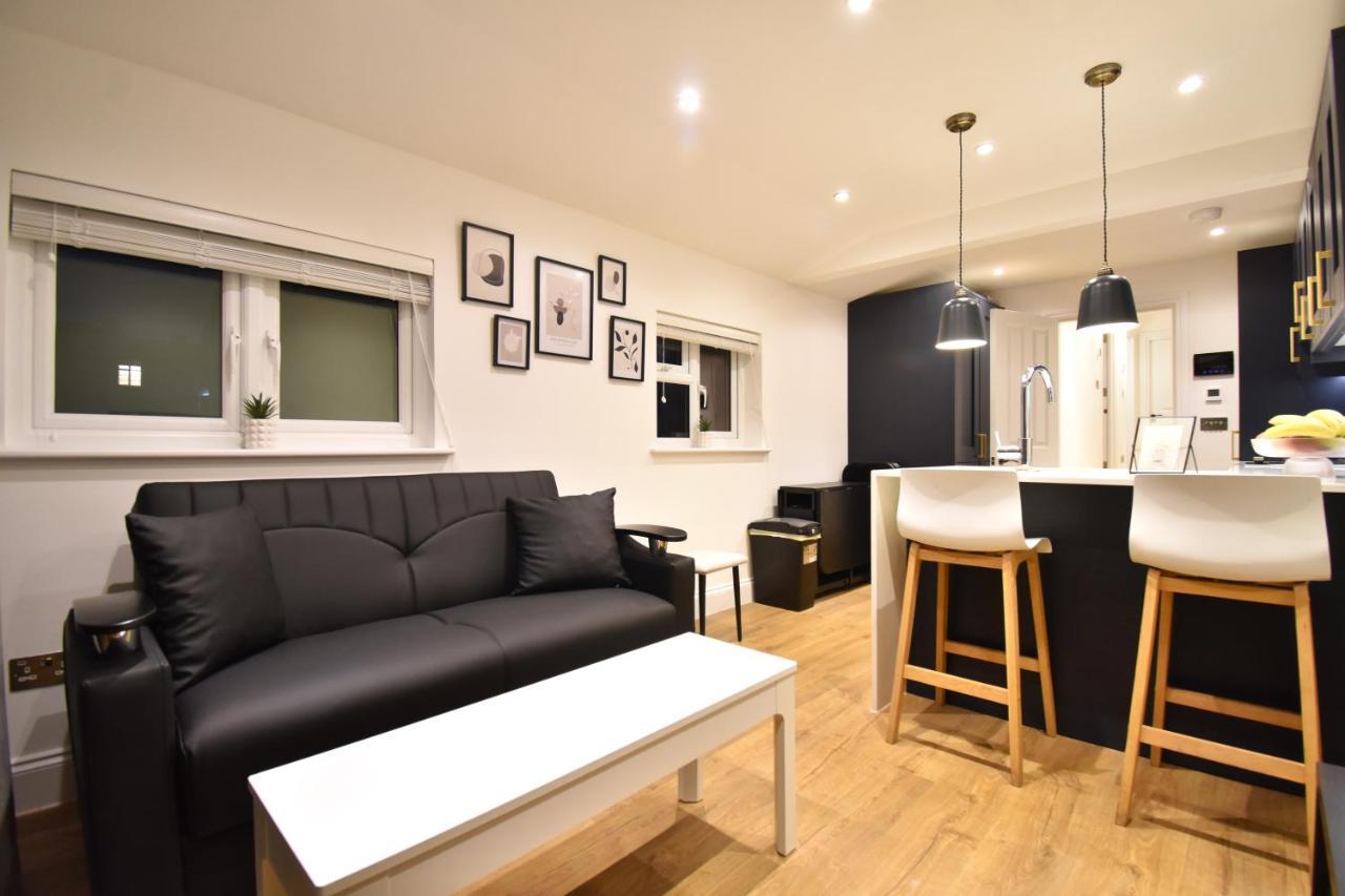 Stunning 3 Bed * Londen