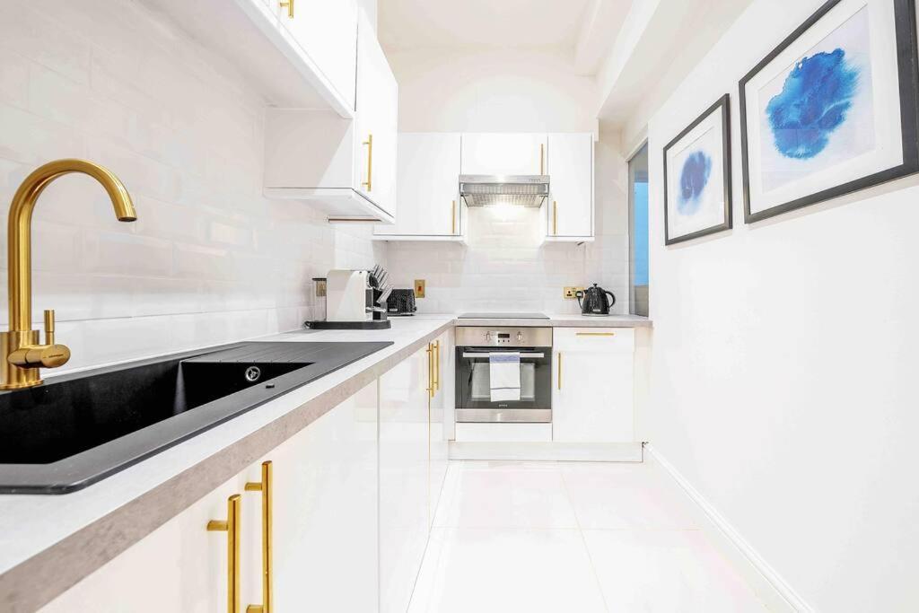 Marylebone's Nugget - 2 Bed Appartement Londen