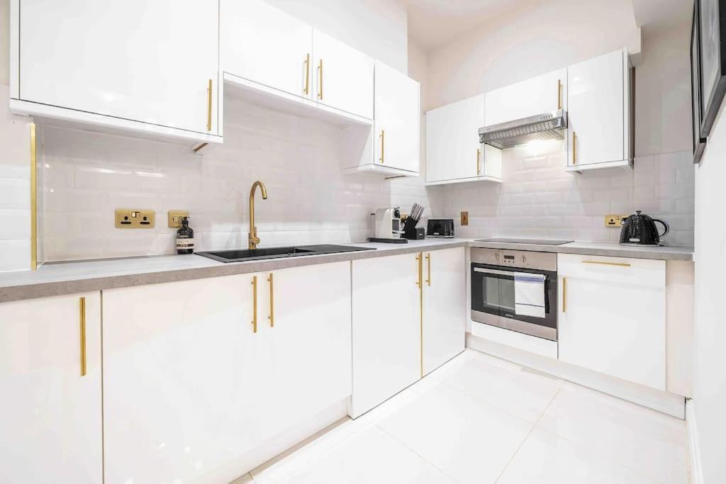 Marylebone's Nugget - 2 Bed Apartment London