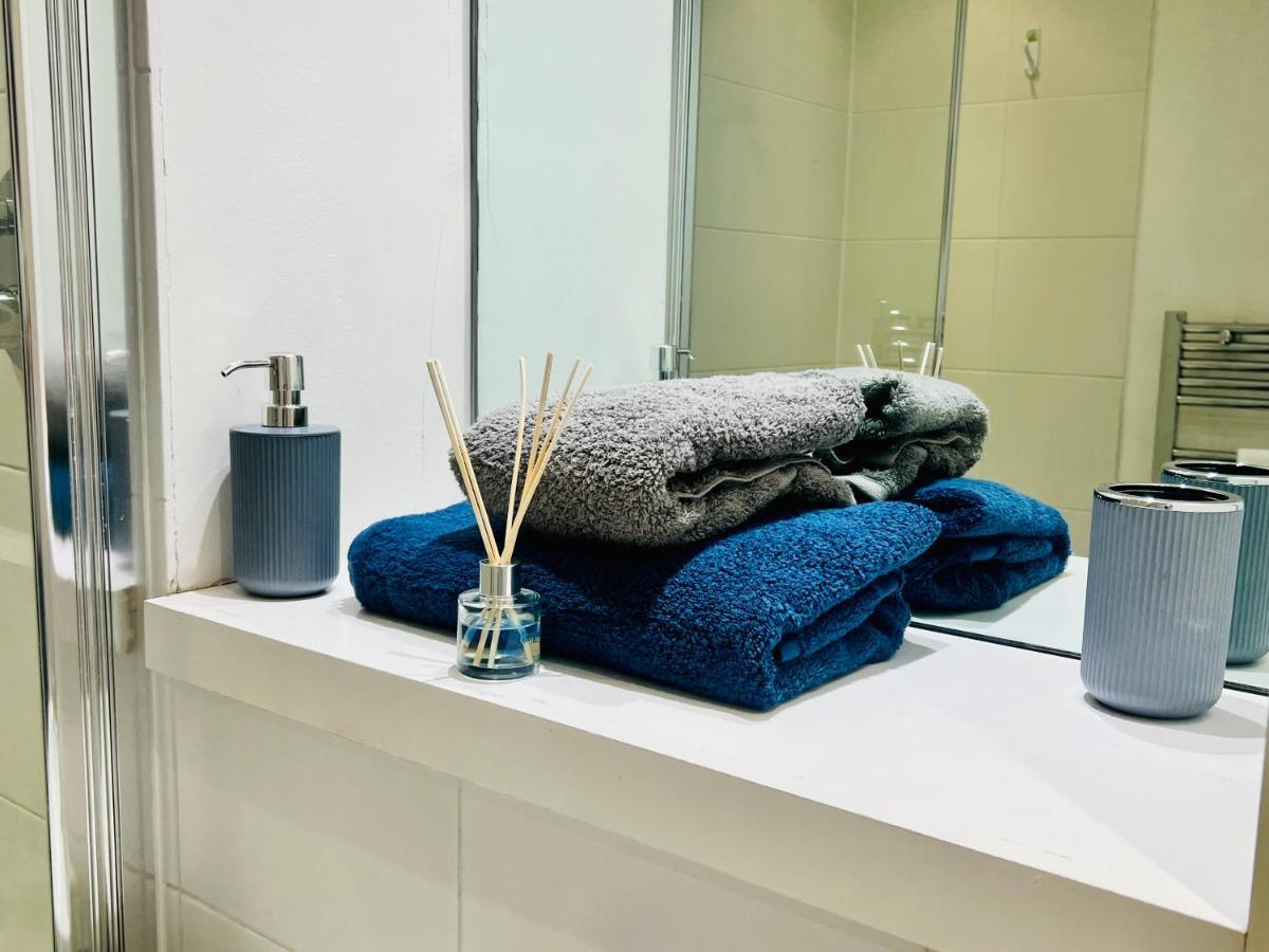 Modern Canary Studio- Wifi Apartment
