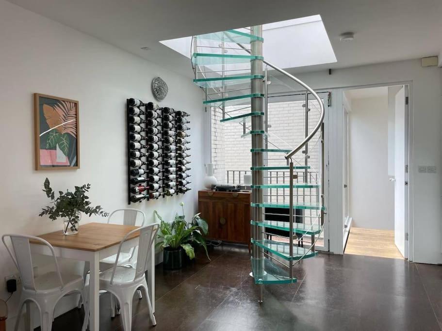 Сasa de vacaciones Stylish 3 Bed House, Shoreditch Londres
