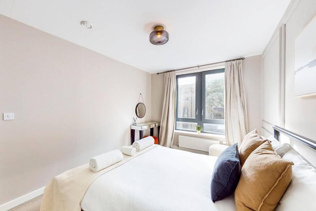 Stunning 2 Bed With View Of The Shard Apartment London