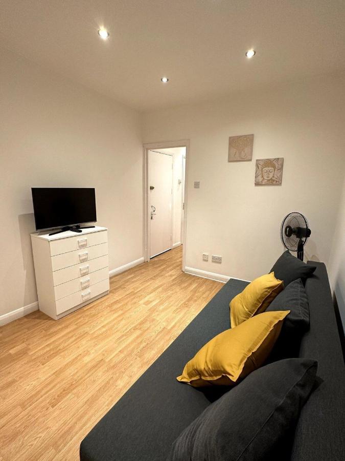 Apartamento Con Ambiente 100% Familiar En Zona Tranquila De Apartment