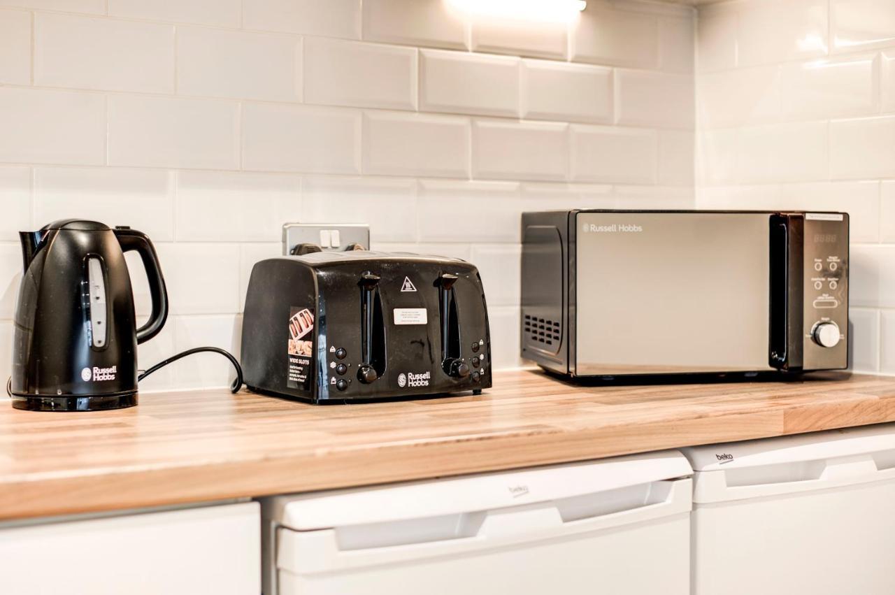 Apartment Lovely 2-Bed, Sleeps 6, Near Stratford Station & Abba Voyage,